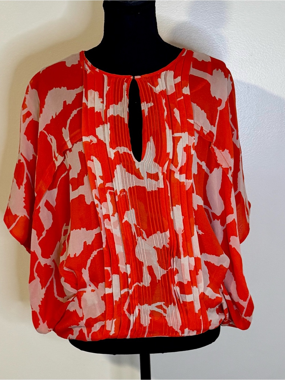 Diane Von Furstenberg Red and White Pleated Blouse